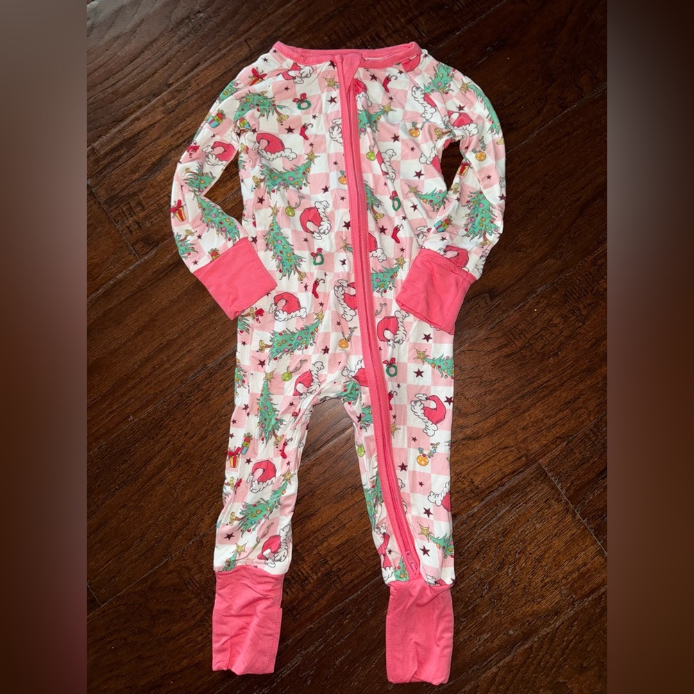 New Baby Girl The Grinch Bamboo Pjs Size 6-12 Months